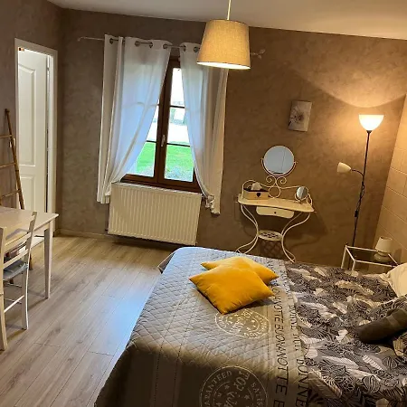 Les Perrieres فندق مبيت وإفطار Saint-Germain-la-Ville