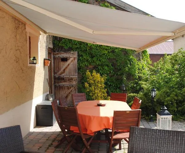 Les Perrieres 3* Saint-Germain-la-Ville